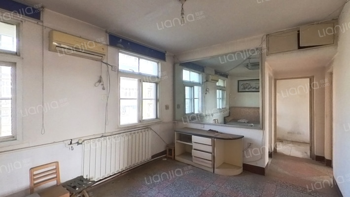 五一路中东小区二手房实景图