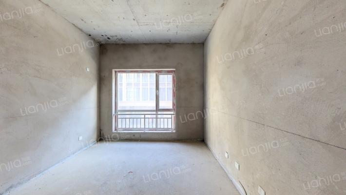 鑫铁大厦二手房实景图