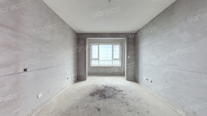 荣兴天成二手房实景图