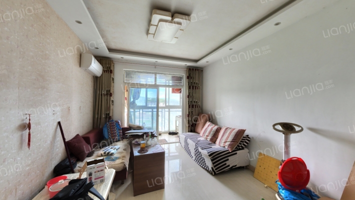 鹿山锦绣二手房实景图