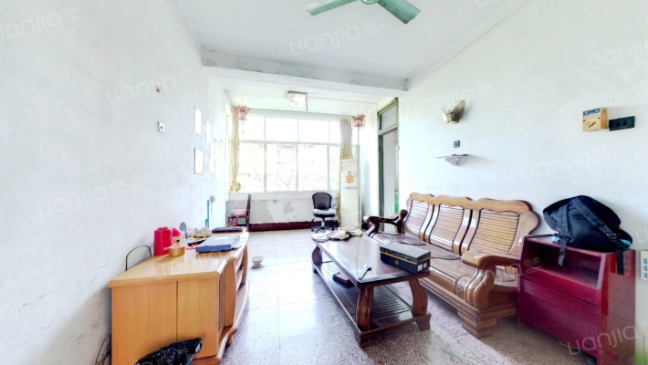 东轴小区二手房实景图