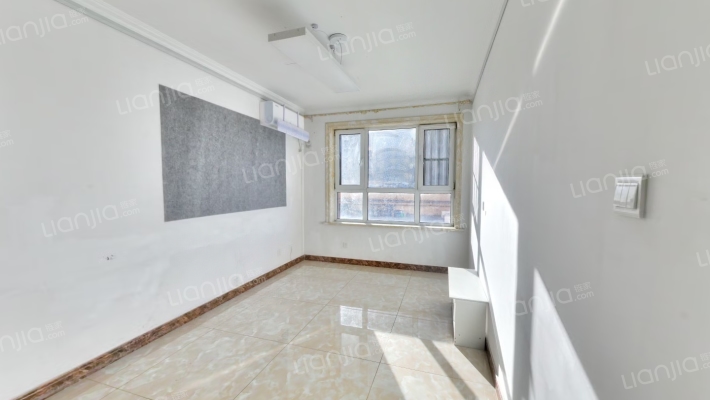 伟业富强天玺二手房实景图