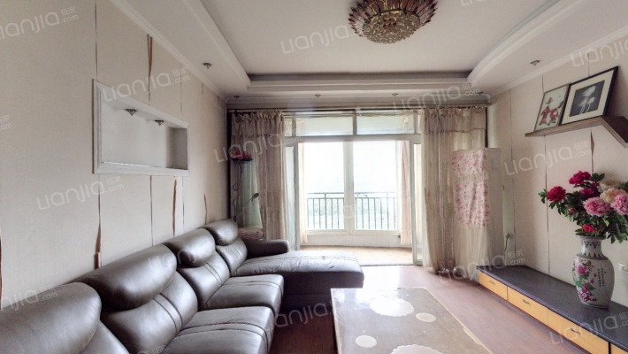 金燕家园二手房实景图