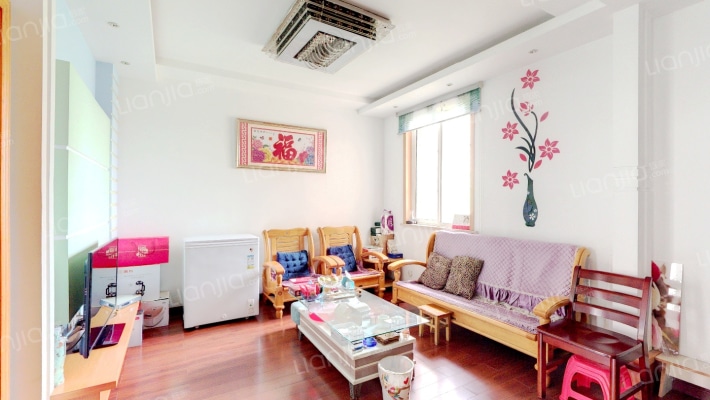 美丽新苑二手房实景图