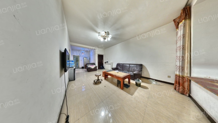 三星快乐新区安置房二手房实景图