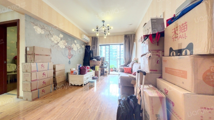 中航国际交流中心二手房实景图