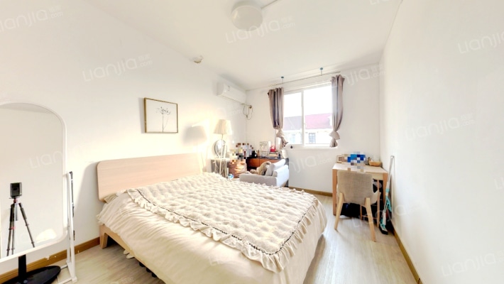 赤一小区二手房实景图