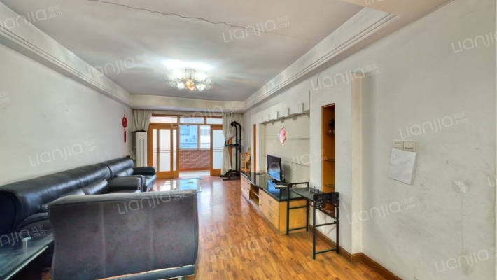 国家税务总局长沙市芙蓉区税务局宿舍二手房实景图