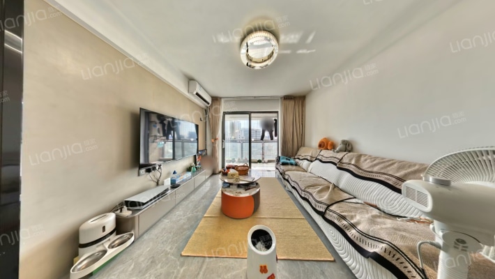 前海金岸二手房实景图