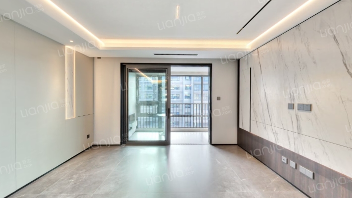 金基新睿樾府二手房实景图