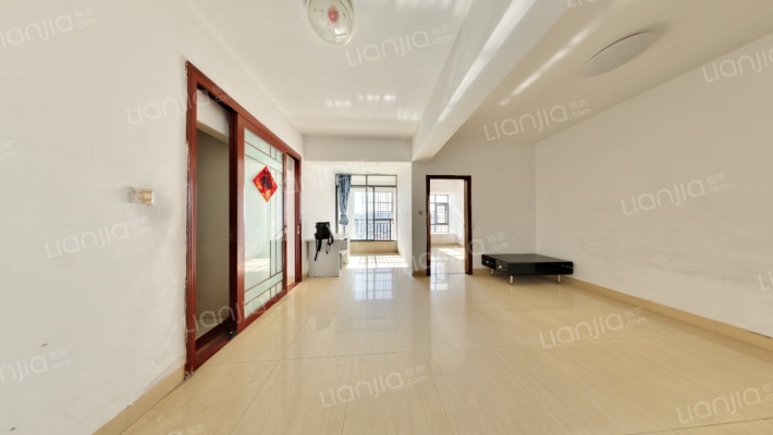 金湾花园二手房实景图