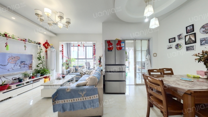 青南美湾二手房实景图