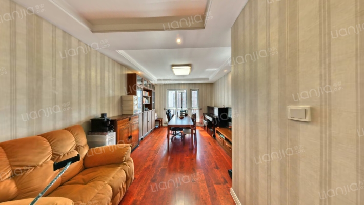 紫熙臺二手房实景图