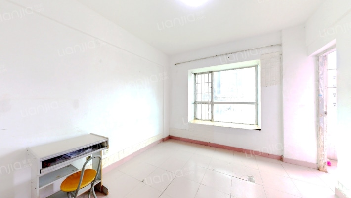 翡翠园二手房实景图