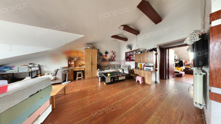 世纪花苑南区二手房实景图