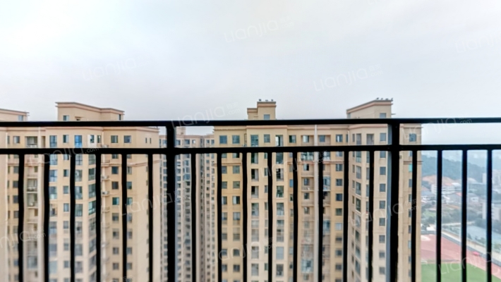 民院学府二手房实景图