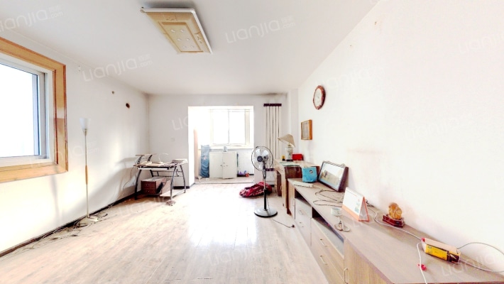 风荷东园二手房实景图