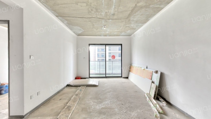 中交锦澜府二手房实景图