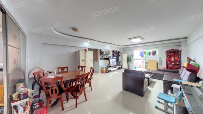 铭爵山庄二手房实景图