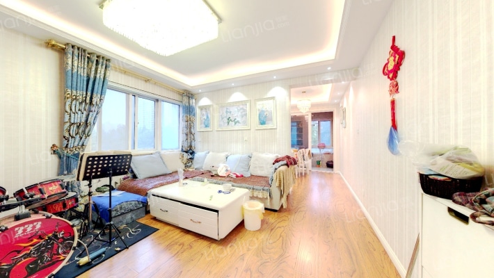 腾飞花园二手房实景图