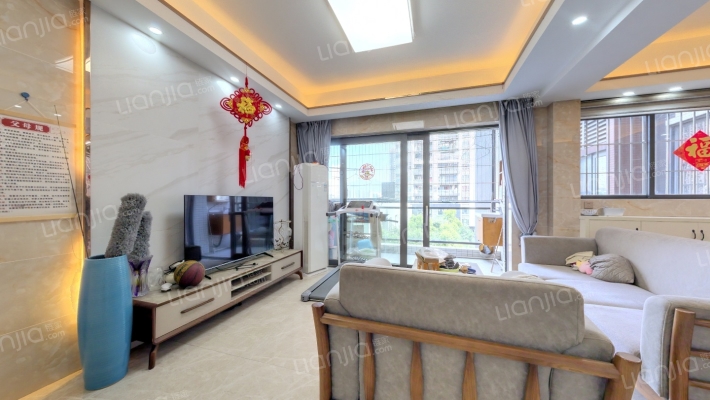 湖景湾东区二手房实景图