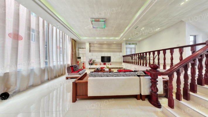 龙山安置区二手房实景图