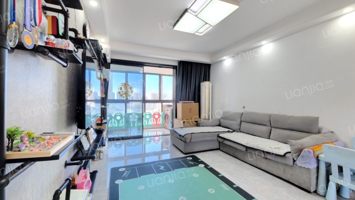 璀璨四季花园二手房实景图