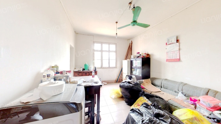 乌龙泉矿工人村二手房实景图