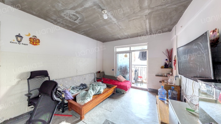 天凯东苑二手房实景图