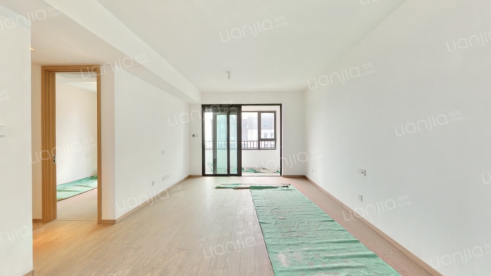 建发和章二手房实景图