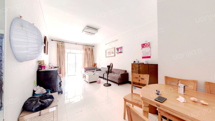 平伟圣园二手房实景图