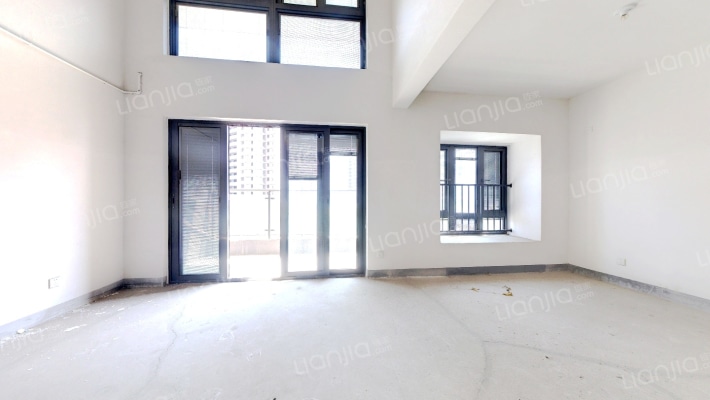 湖悦天境花园二手房实景图