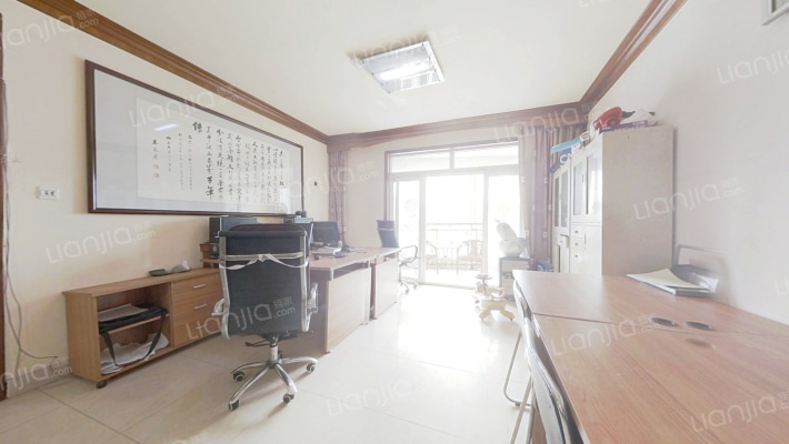 龙岱花园小区二手房实景图