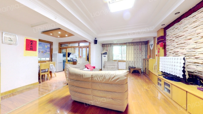 春江路二手房实景图