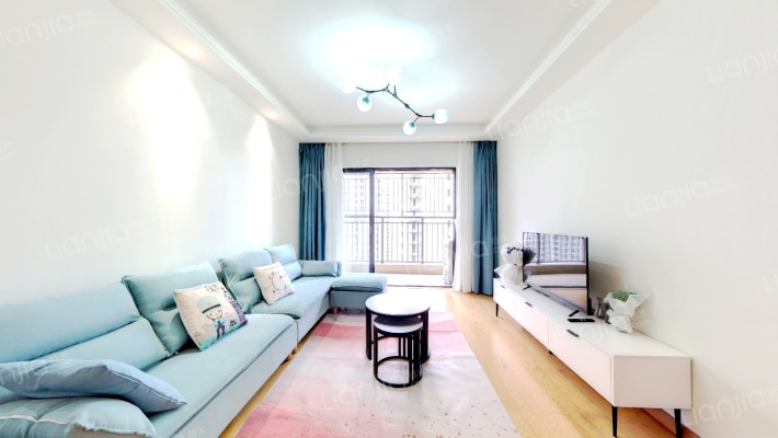 卓越蔚蓝海岸七期二手房实景图