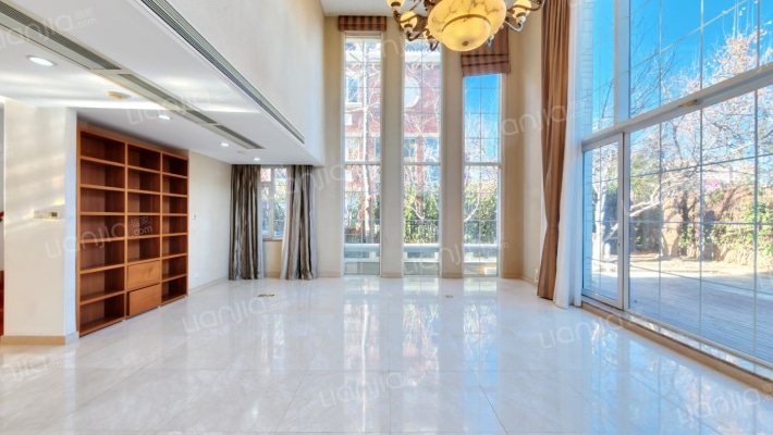 丽宫二手房实景图