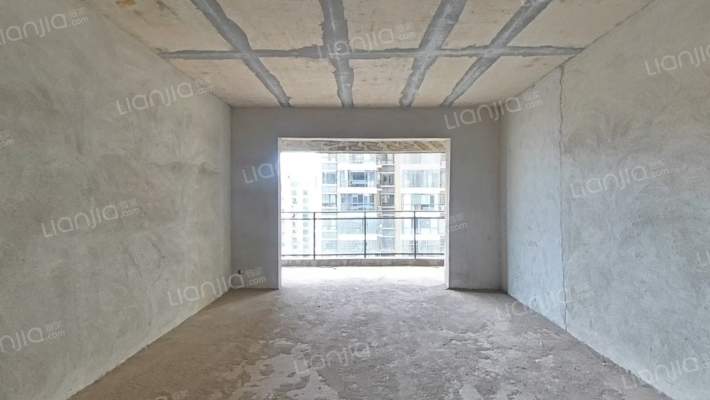 山水华苑二手房实景图