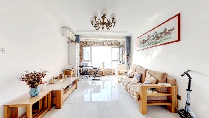 中欧金茂悦二期东区二手房实景图