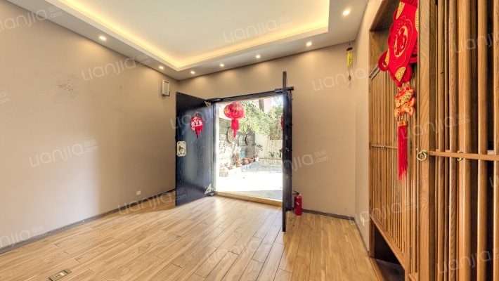 乌鲁木齐中路15弄二手房实景图