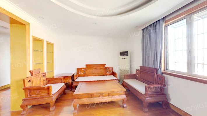 恒星公寓二手房实景图