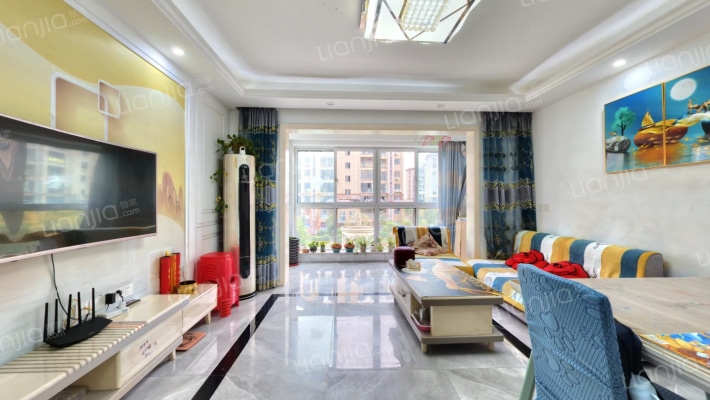 五洲翡丽湾二手房实景图