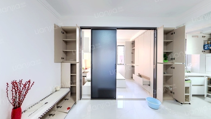 一米阳光二手房实景图