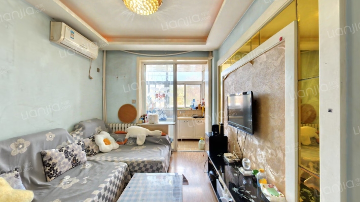 背圪洞街五号院二手房实景图