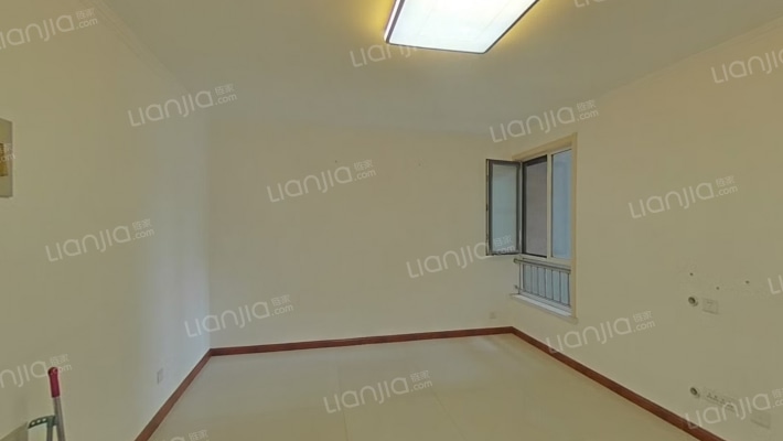 鼎盛花园二手房实景图