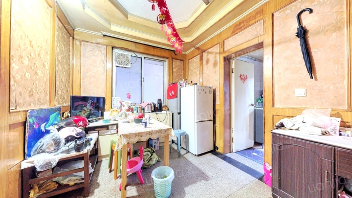 油车路296号二手房实景图