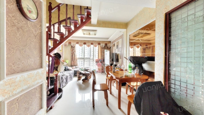 上筑融汇国际温泉二手房实景图