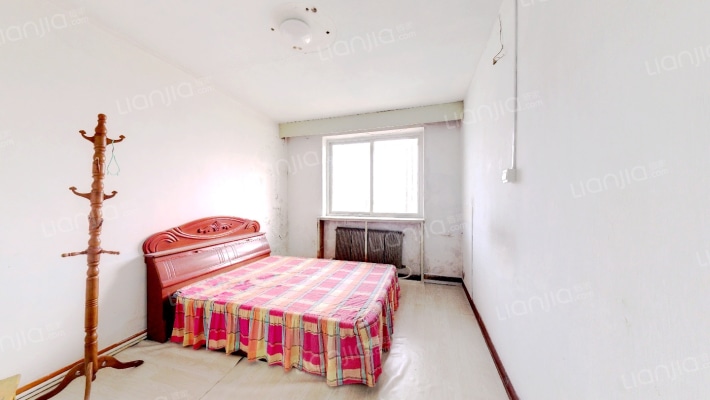 山峦北巷二手房实景图