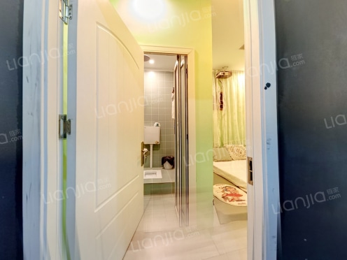 整租·龙湖时代天街 1室0厅 东南