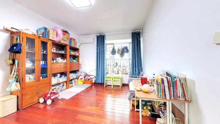 中民长青里二手房实景图