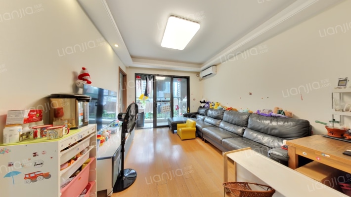 万科紫悦山二手房实景图